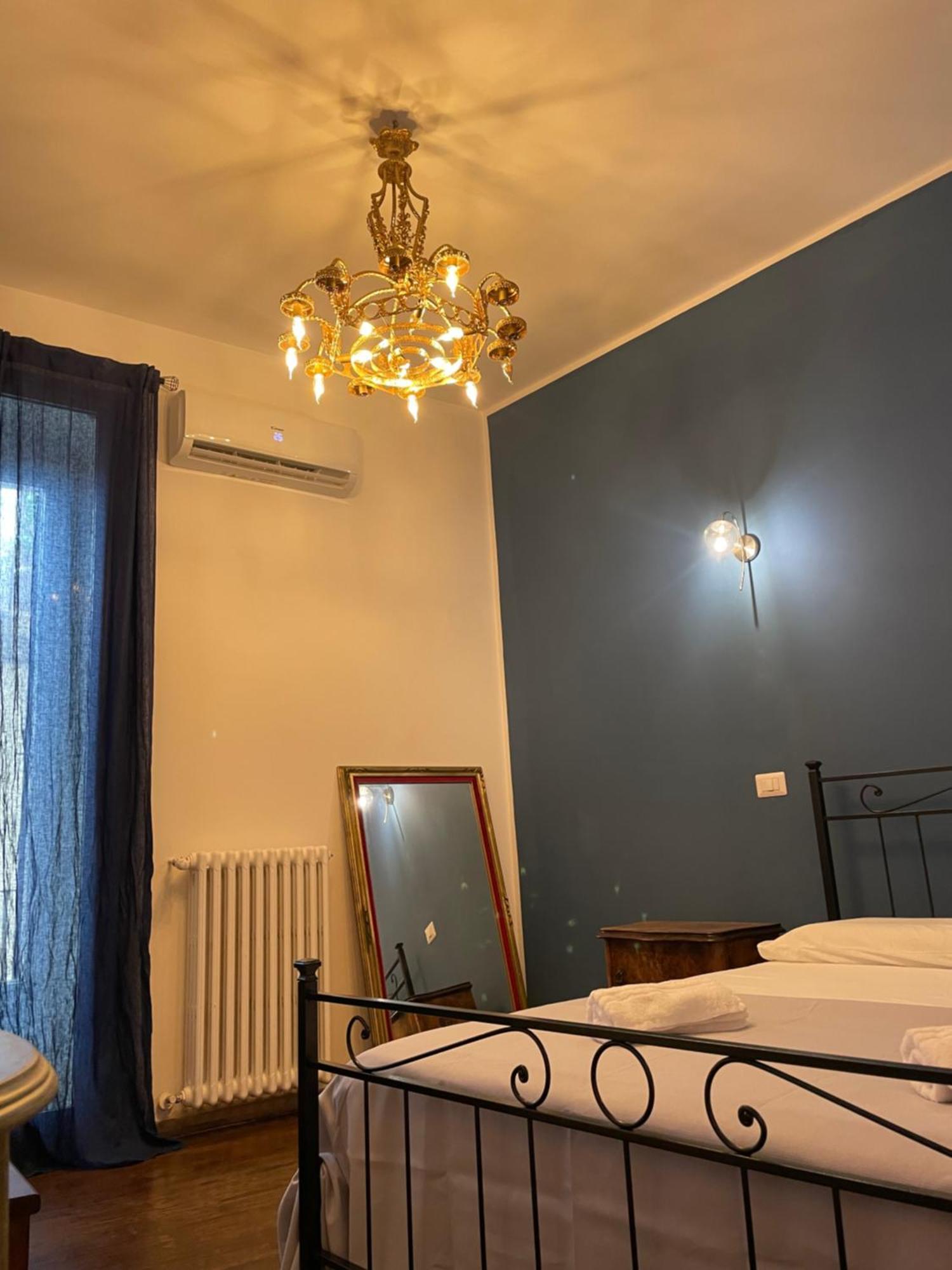 Il Serafino Holiday Suites Bari Exterior photo